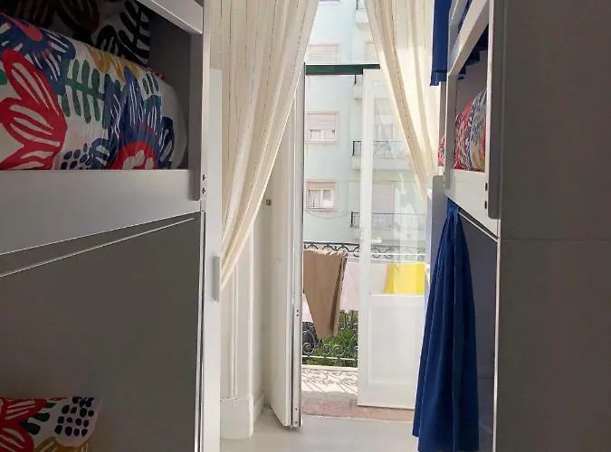 Charming Episode Hostel